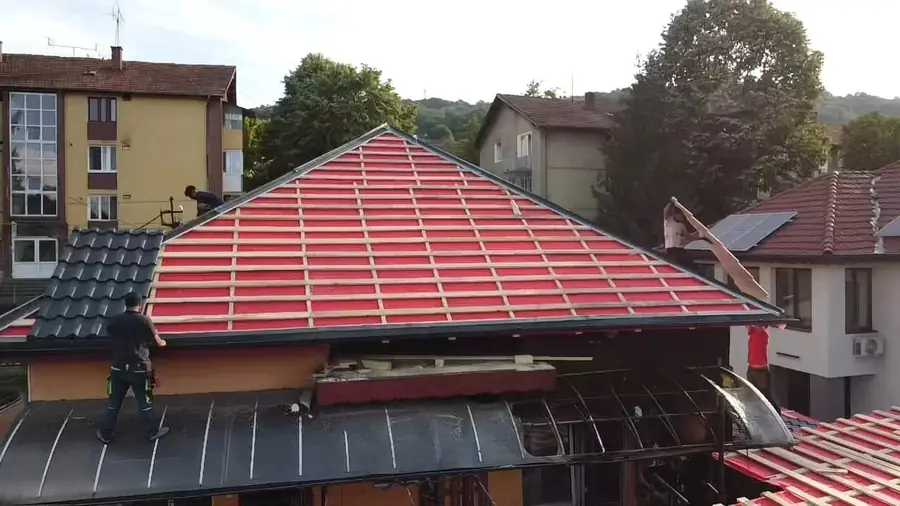 Sistem pluvial montat și racordat — lucrare Acoperis Fiabil